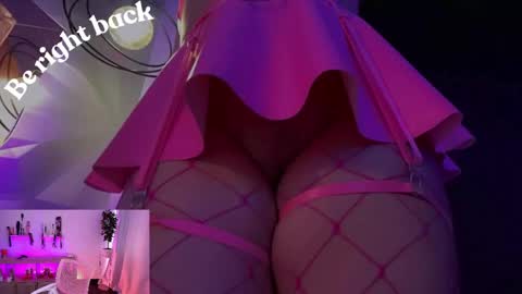 Snapshot of the_cat_girl_ chatting on 05-14-26, 05:09 i am Cat online show from 05-14-26, 05:09