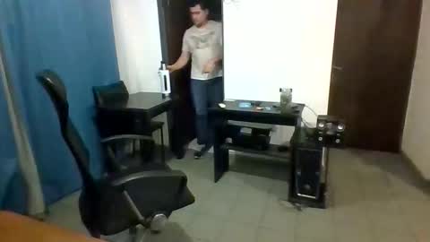 Snapshot of the_dark_knive_ chatting on 09-22-25, 12:34 the_dark_knive_ online show from 09-22-25, 12:34