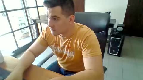 Snapshot of the_dark_knive_ chatting on 11-22-25, 06:51 the_dark_knive_ online show from 11-22-25, 06:51