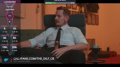 Snapshot of the_dilf chatting on 12-15-24, 06:59 The DILF - online show from 12-15-24, 06:59