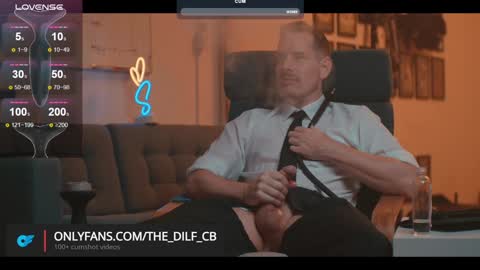 Snapshot of the_dilf chatting on 01-27-25, 03:50 The DILF - online show from 01-27-25, 03:50