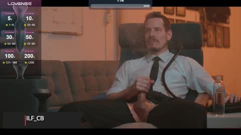 Snapshot of the_dilf chatting on 02-25-25, 11:08 The DILF - online show from 02-25-25, 11:08