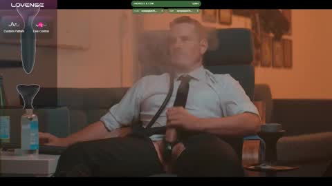 Snapshot of the_dilf chatting on 09-28-25, 01:16 The DILF - online show from 09-28-25, 01:16