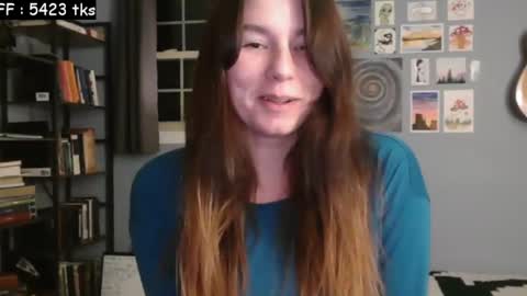 Snapshot of the_happy_space chatting on 01-12-25, 03:28 MATERNITY LEAVE online show from 01-12-25, 03:28