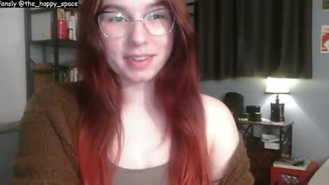 Snapshot of the_happy_space chatting on 02-02-25, 02:59 MATERNITY LEAVE online show from 02-02-25, 02:59