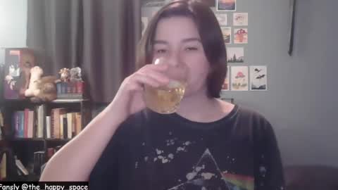 Snapshot of the_happy_space chatting on 02-07-26, 01:20 MATERNITY LEAVE online show from 02-07-26, 01:20