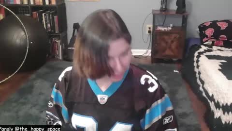 Snapshot of the_happy_space chatting on 02-09-26, 01:20 MATERNITY LEAVE online show from 02-09-26, 01:20