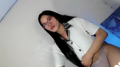 the_horny_bella online show from 03-17-26, 02:09