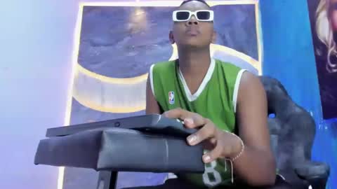 the_hot_boy0 online show from 11-06-25, 12:28