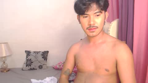 Snapshot of the_killian_jones chatting on 02-21-25, 07:54 ken online show from 02-21-25, 07:54