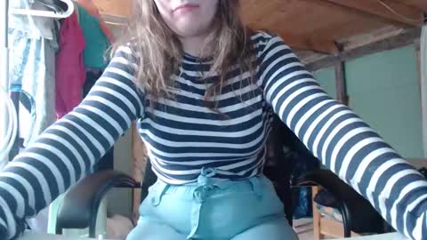 Ekye online show from 09-17-25, 05:31