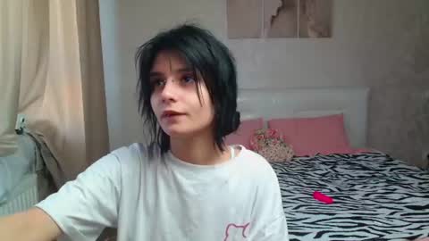 the_slutty_fox online show from 08-01-26, 11:20