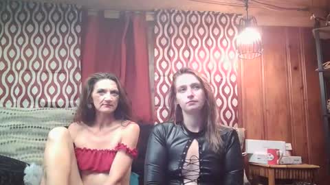 Snapshot of the_upper_room chatting on 10-02-25, 04:58 Big Daddys Angels online show from 10-02-25, 04:58