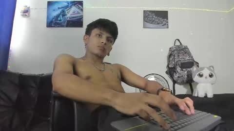 Danny online show from 12-21-24, 08:10