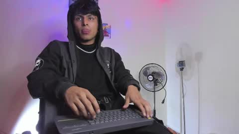 Danny online show from 01-18-25, 12:46