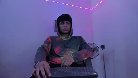 Danny online show from 01-19-25, 03:53