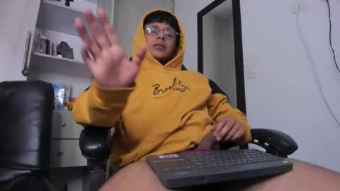 Danny online show from 12-19-25, 03:46