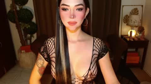 thea_whong online show from 03-24-26, 02:16