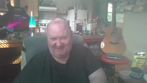 Snapshot of thealiensarecumming chatting on 06-08-26, 01:28 thealiensarecumming online show from 06-08-26, 01:28