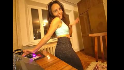 theanna510763 online show from 09-17-25, 08:21