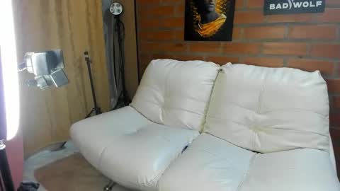 thebadwolf818 online show from 05-21-26, 12:39