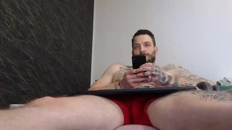 Snapshot of thebestmuscles chatting on 03-01-25, 06:11 John online show from 03-01-25, 06:11