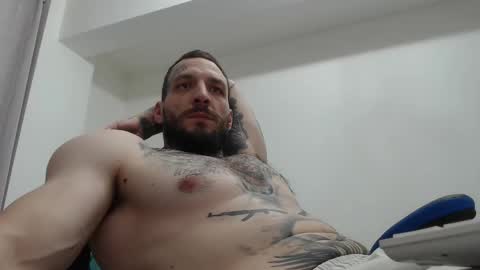 Snapshot of thebestmuscles chatting on 01-15-26, 09:29 John online show from 01-15-26, 09:29