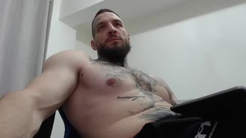 Snapshot of thebestmuscles chatting on 03-07-26, 07:00 John online show from 03-07-26, 07:00