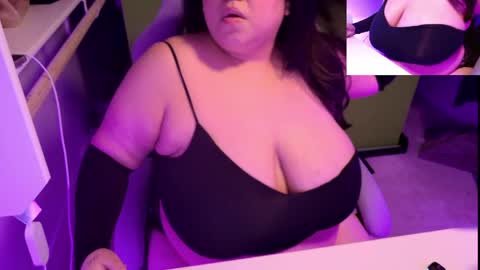 TheBouncingBetty online show from 04-24-26, 11:07