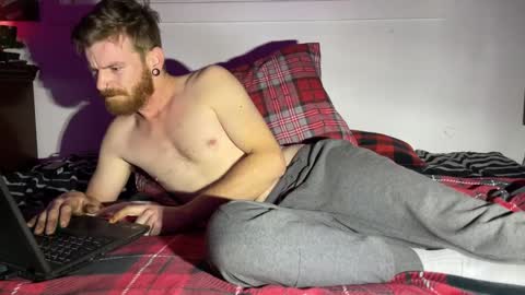 Snapshot of thecarrguyy chatting on 01-21-25, 12:07 Thatcarrguyy online show from 01-21-25, 12:07