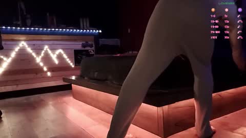 Snapshot of thecarrguyy chatting on 02-11-26, 12:21 Thatcarrguyy online show from 02-11-26, 12:21