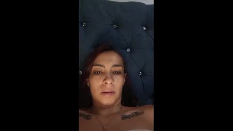 Snapshot of thecrazy_couple chatting on 12-27-24, 09:50 Amber online show from 12-27-24, 09:50