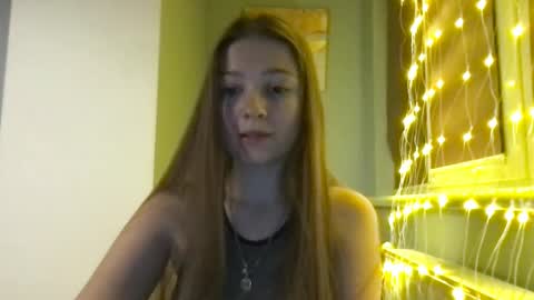 Crystal online show from 01-21-25, 03:43