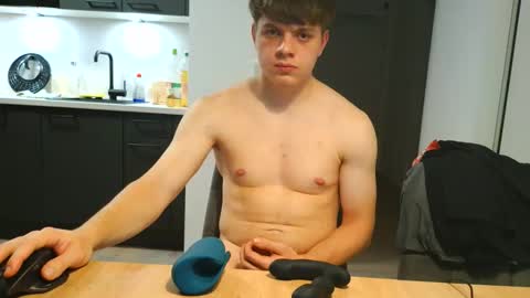 thecuteguy144949 online show from 10-31-25, 12:11