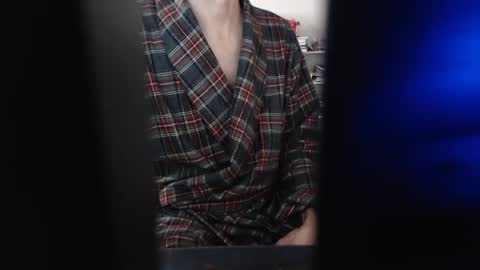 Snapshot of thedestion chatting on 12-31-24, 02:14 Destion online show from 12-31-24, 02:14