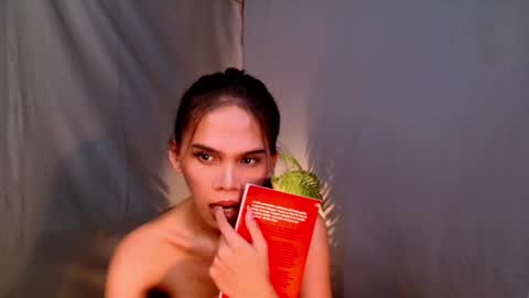 Snapshot of thedevil_inme chatting on 12-05-24, 04:20 Lana But you can spell it backwards online show from 12-05-24, 04:20