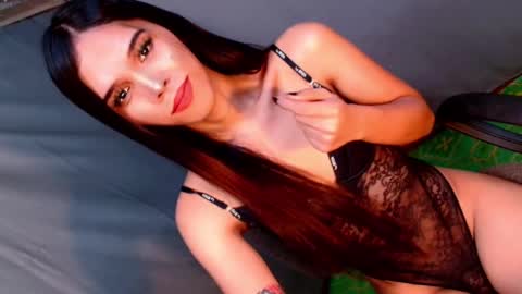 Snapshot of thedevil_inme chatting on 01-31-25, 01:22 Lana But you can spell it backwards online show from 01-31-25, 01:22