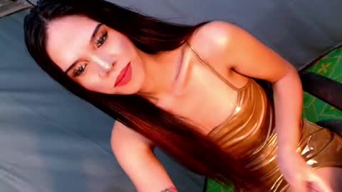 Snapshot of thedevil_inme chatting on 02-07-25, 05:40 Lana But you can spell it backwards online show from 02-07-25, 05:40
