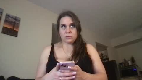 Snapshot of thedevinemilf chatting on 10-09-25, 01:25 Masked Milf Christina online show from 10-09-25, 01:25