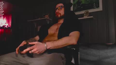 Snapshot of theehhteam chatting on 03-05-25, 06:01 H online show from 03-05-25, 06:01