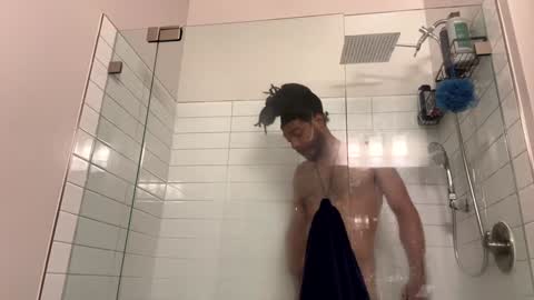 Snapshot of theekingcapo chatting on 01-20-25, 09:24 king capo thee online show from 01-20-25, 09:24