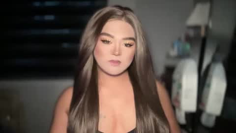 Snapshot of theenchantress_xxx chatting on 11-04-25, 05:50 theenchantress_xxx online show from 11-04-25, 05:50