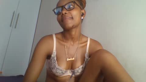 Snapshot of theequinn chatting on 02-27-25, 08:53 theequinn online show from 02-27-25, 08:53