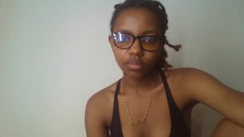 Snapshot of theequinn chatting on 03-12-25, 11:54 theequinn online show from 03-12-25, 11:54