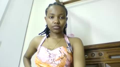 Snapshot of theequinn chatting on 09-09-25, 08:14 theequinn online show from 09-09-25, 08:14