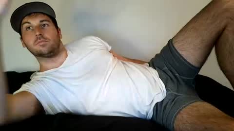 Snapshot of theetwohander chatting on 07-10-26, 12:26 Theetwohander online show from 07-10-26, 12:26