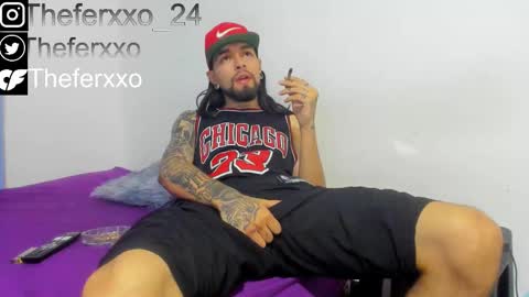 Snapshot of theferxxo_12 chatting on 11-19-25, 11:27 independent Model online show from 11-19-25, 11:27