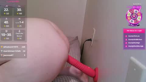 Snapshot of thefreaks2025 chatting on 03-10-25, 06:59 Tall Miracle online show from 03-10-25, 06:59