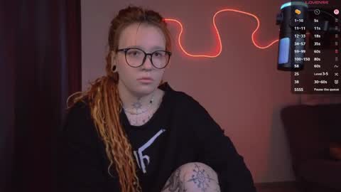 Moon online show from 04-30-26, 12:11