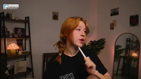 Snapshot of thegingerp chatting on 12-03-25, 11:36 Streaming mostly at online show from 12-03-25, 11:36